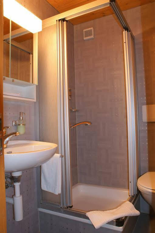 Hotel Sonne - Self Check-In Schwarzenburg Dış mekan fotoğraf